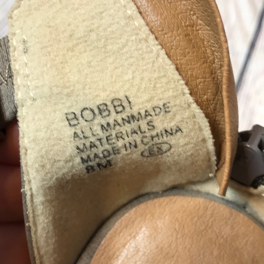 Shoes - Picture 6 of 6
